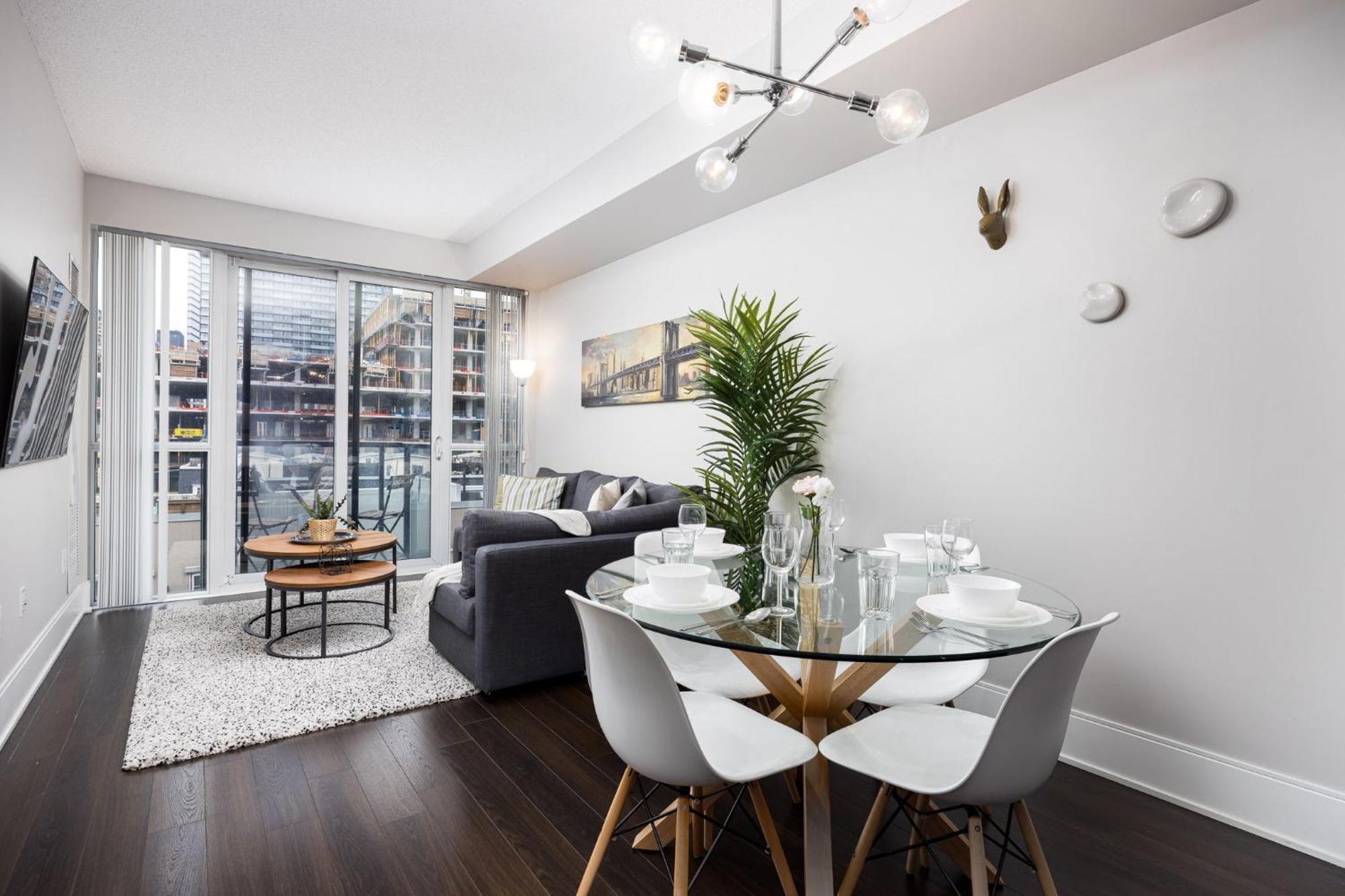 Dwtn Condo Near Cn Tower! W/ Free Parking Торонто Экстерьер фото